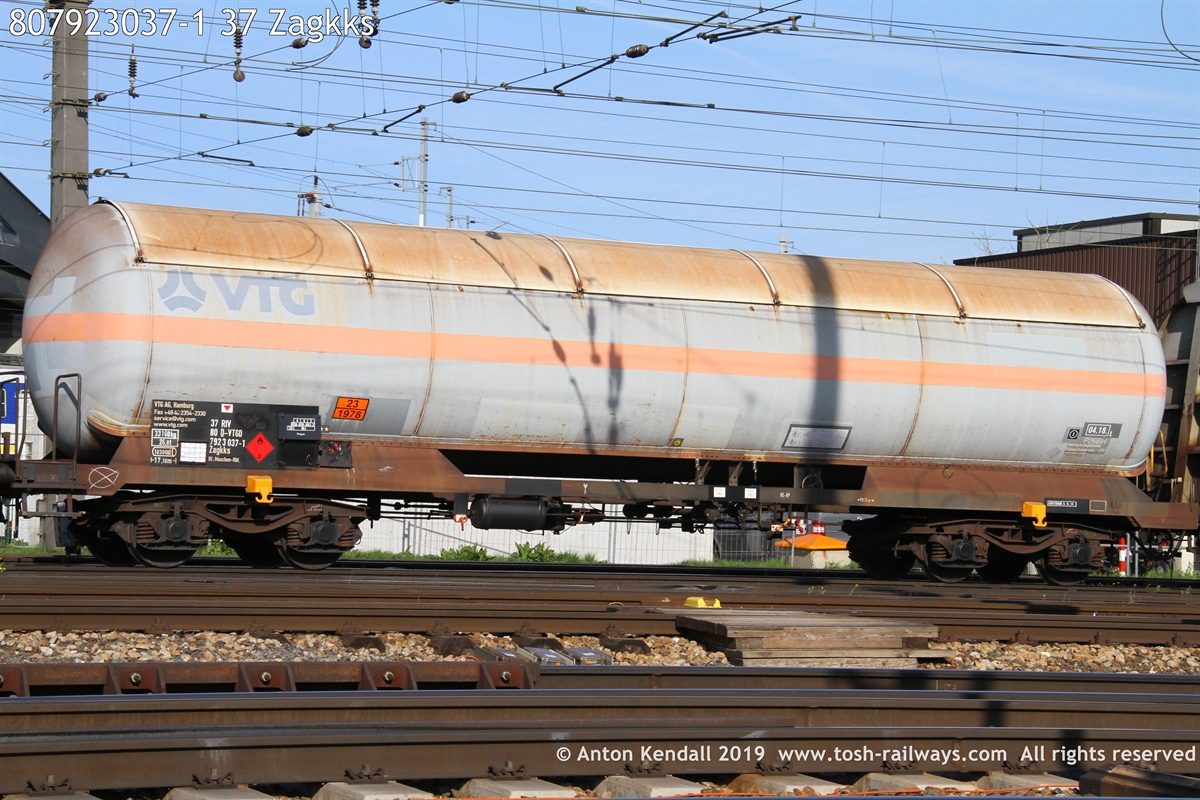 807923037-1_37 Zagkks.JPG